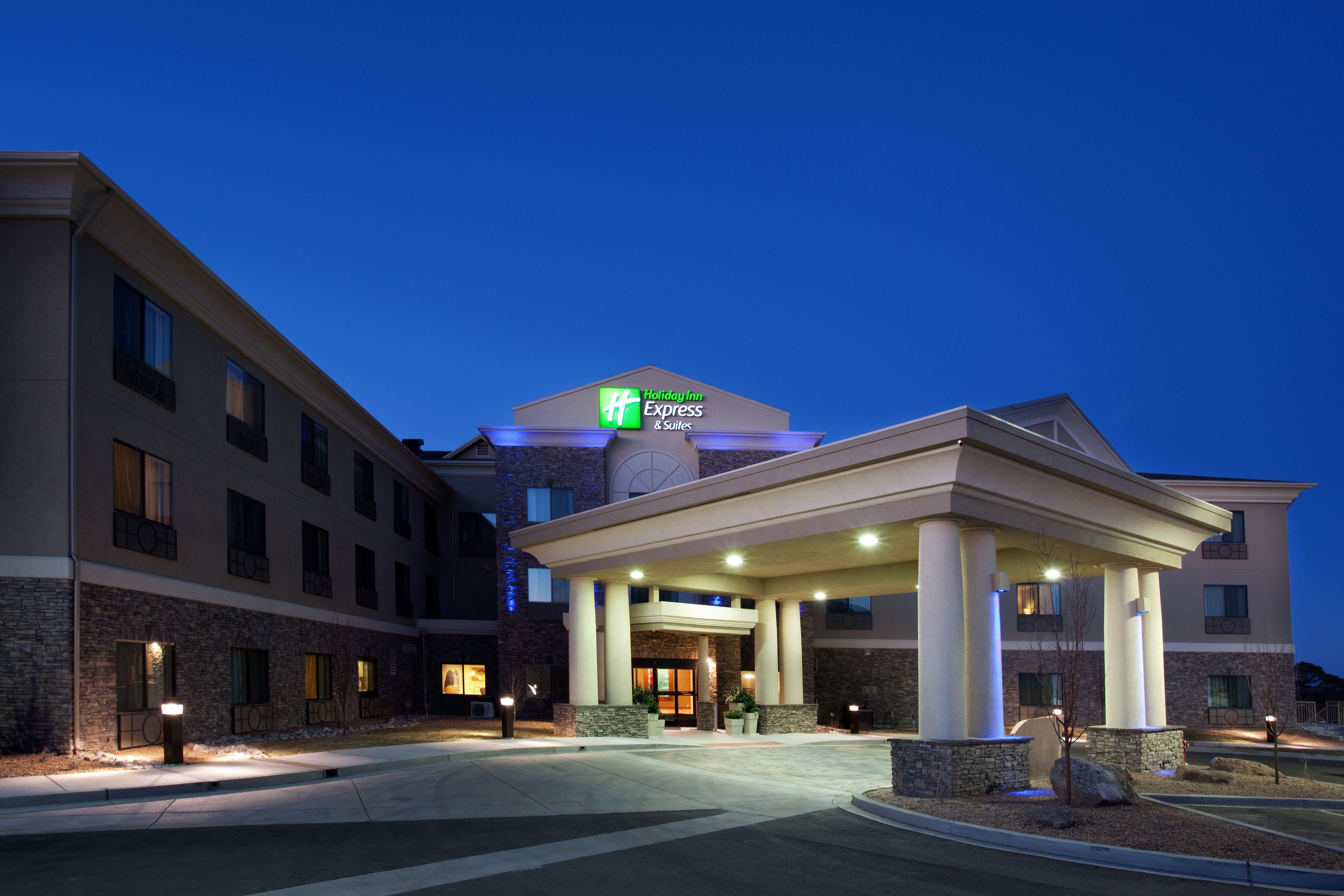 Holiday Inn Express And Suites Los Alamos Entrada Park, An Ihg Hotel Exterior photo